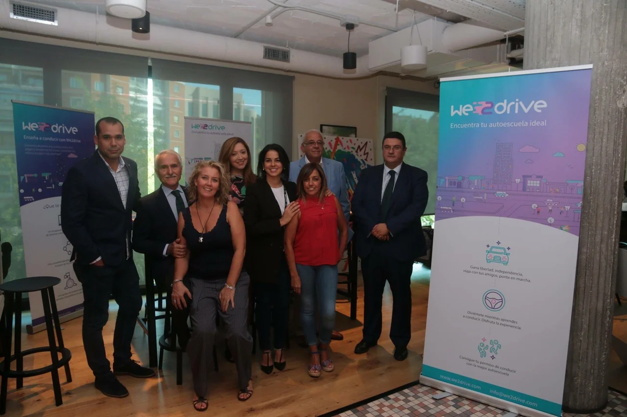 Equipo y colaboradores en el lanzamiento de We2Drive, Madrid 2018
